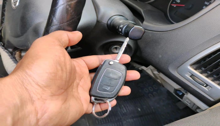 2013 Hyundai i20 MAGNA 1.2, Petrol, Manual, 75,658 km, interior