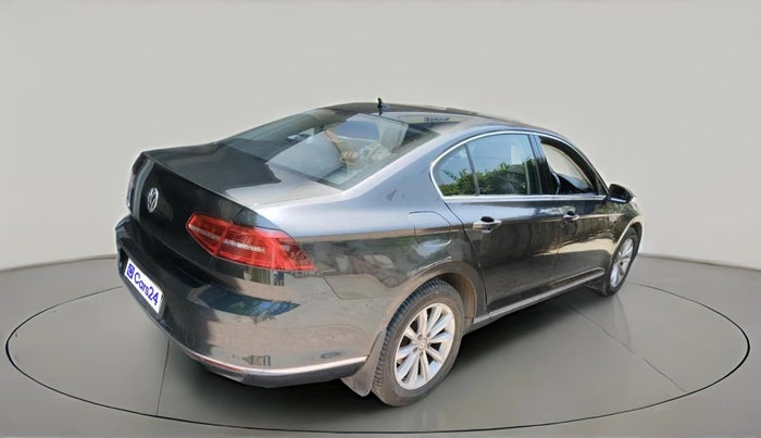 2018 Volkswagen Passat HIGHLINE DSG, Diesel, Automatic, 79,713 km, exterior