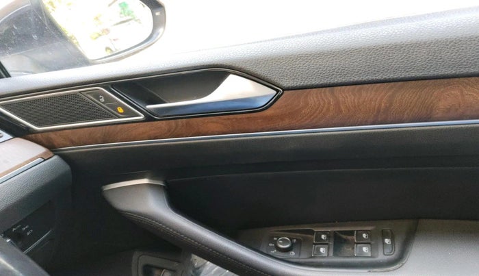 2018 Volkswagen Passat HIGHLINE DSG, Diesel, Automatic, 79,713 km, interior