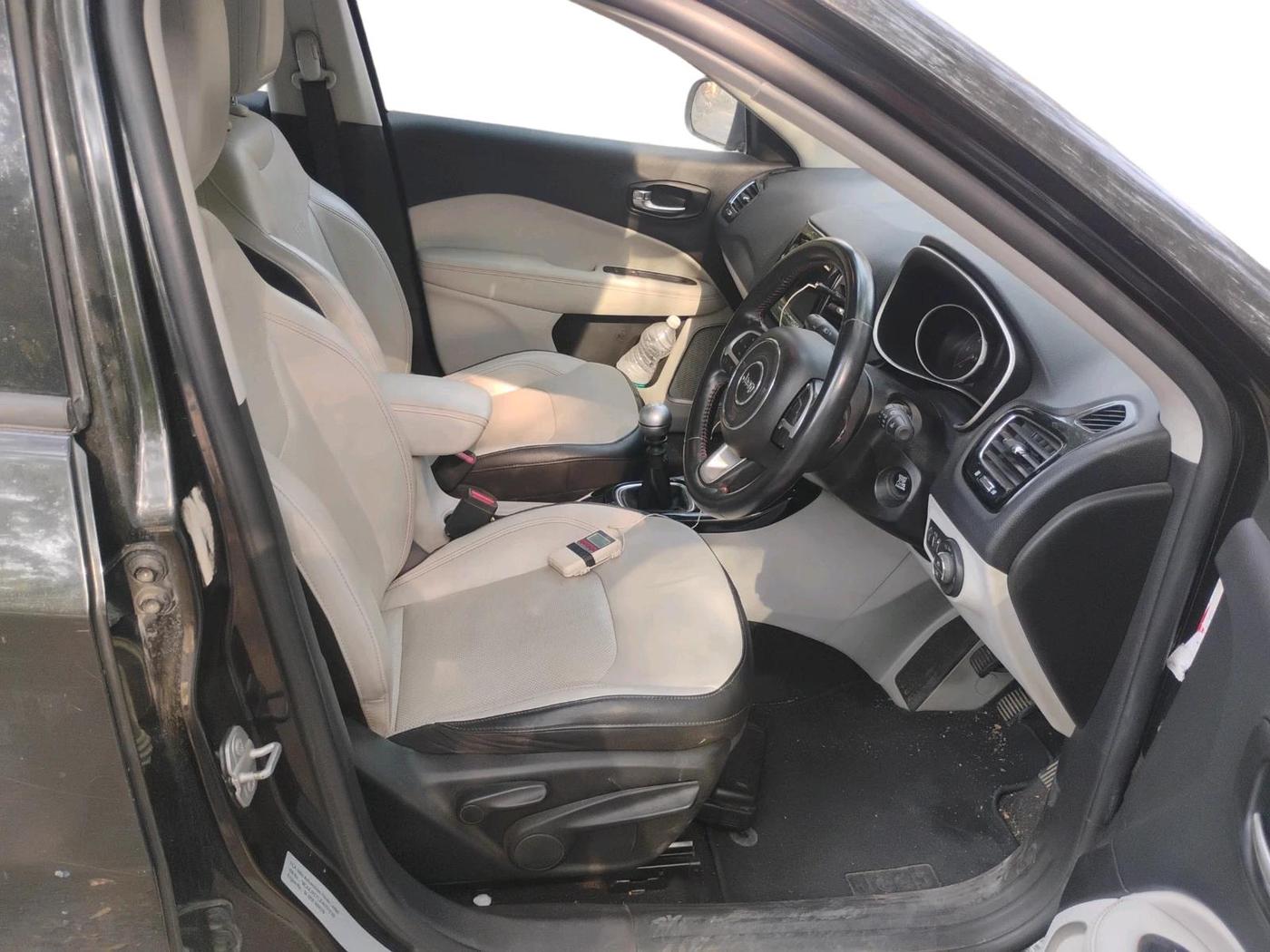 2017 Jeep Compass LIMITED 2.0 DIESEL, Diesel, Manual, 86,597 km, interior