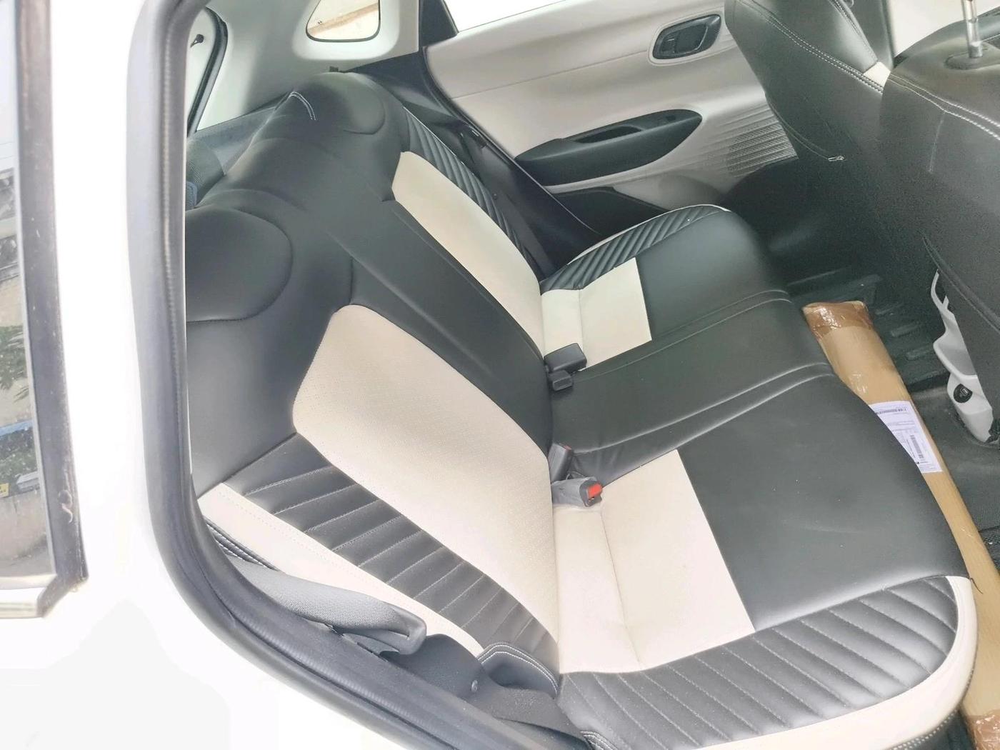 2024 Hyundai NEW I20 Sportz (O) 1.2 IVT, Petrol, Automatic, 9,609 km, interior