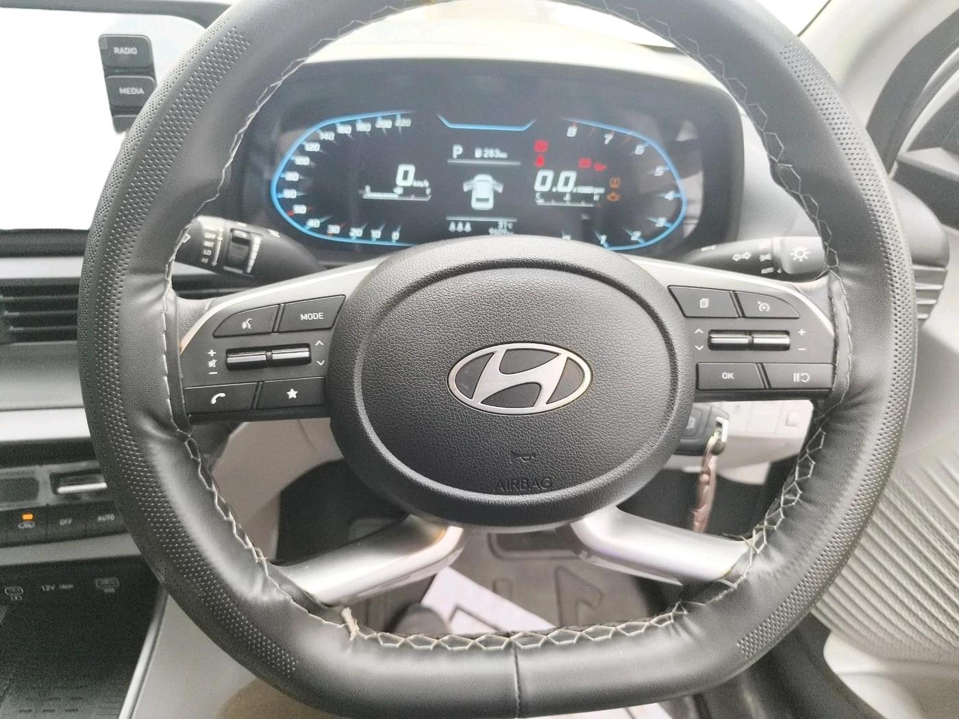 2024 Hyundai NEW I20 Sportz (O) 1.2 IVT, Petrol, Automatic, 9,609 km, interior