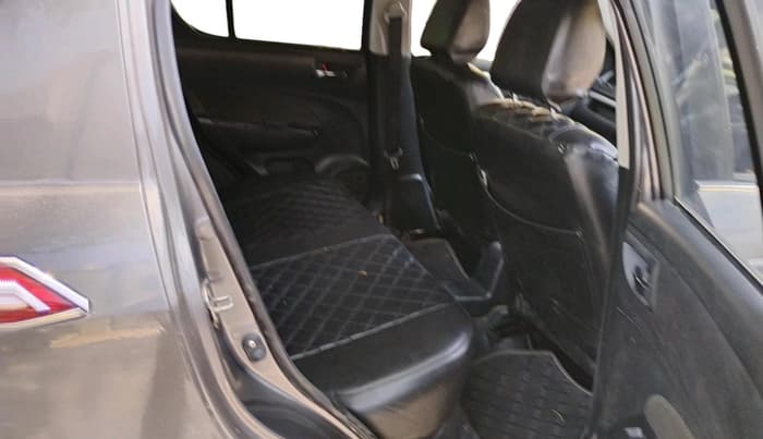 2013 Maruti Swift VDI, Diesel, Manual, 1,85,457 km, interior