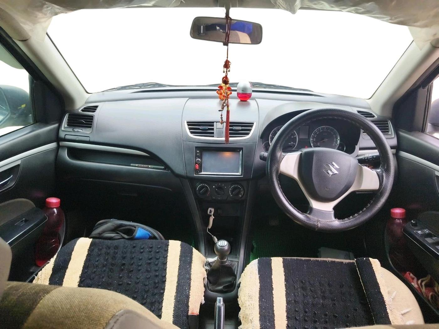 2014 Maruti Swift VDI, Diesel, Manual, 1,63,945 km, interior