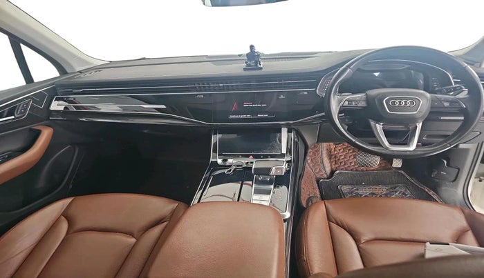 2023 Audi Q7 55 TFSI QUATTRO TECHNOLOGY, Petrol, Automatic, 85,259 km, interior