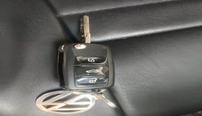 2019 Volkswagen Ameo COMFORTLINE 1.0L, Petrol, Manual, 68,741 km, interior