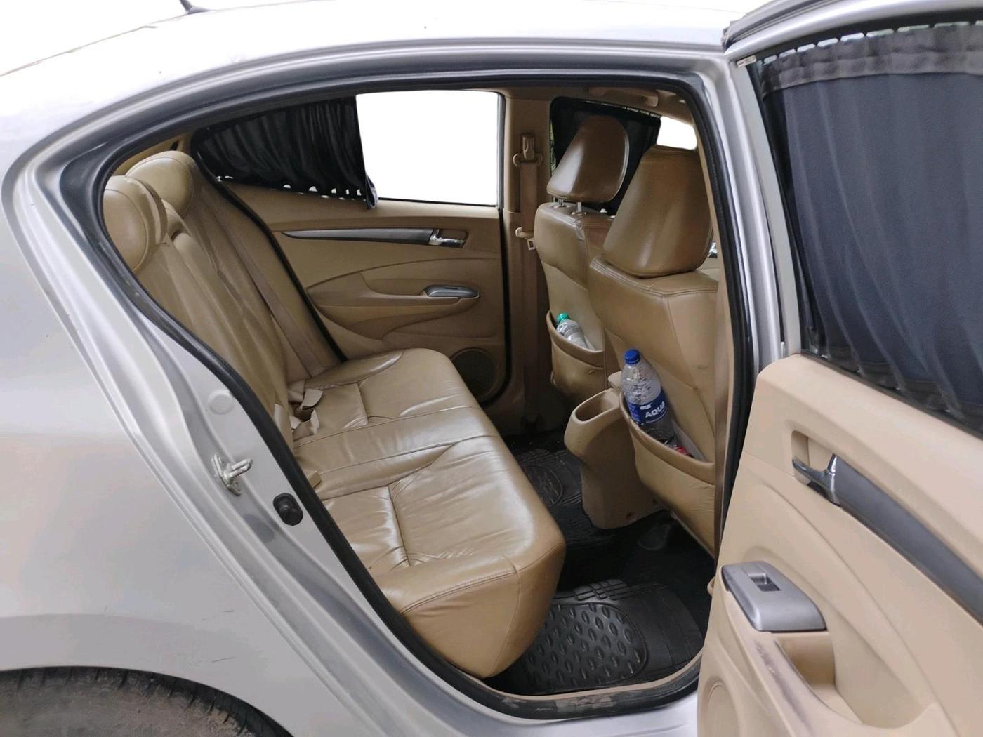 2012 Honda City 1.5L I-VTEC V MT, CNG, Manual, 1,18,143 km, interior