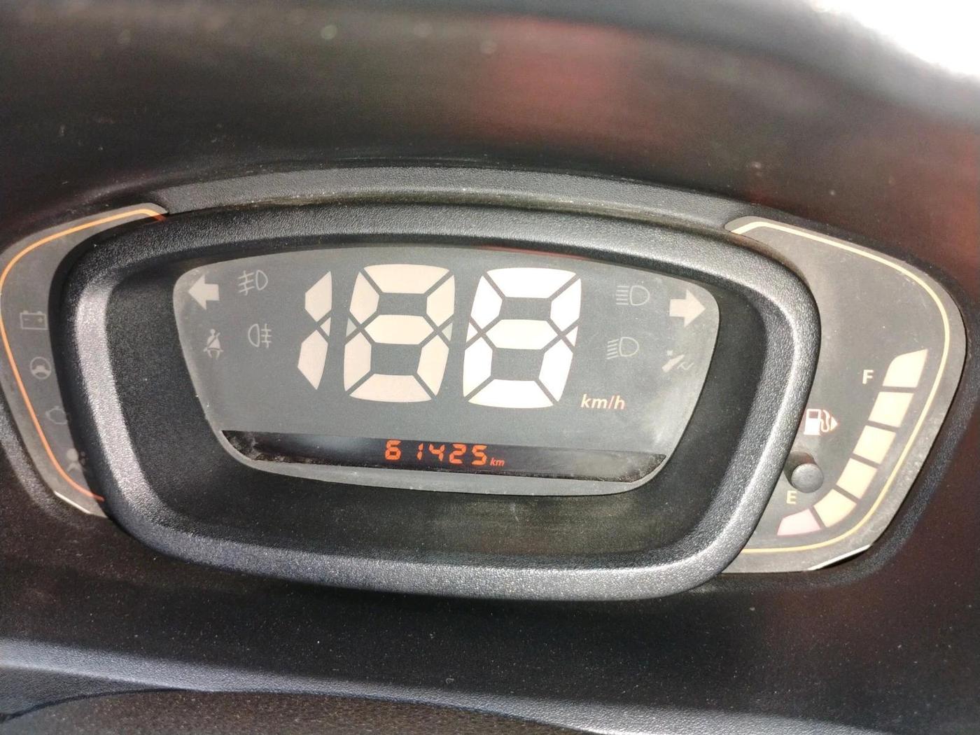 2019 Renault Kwid RXL, Petrol, Manual, 61,425 km, interior