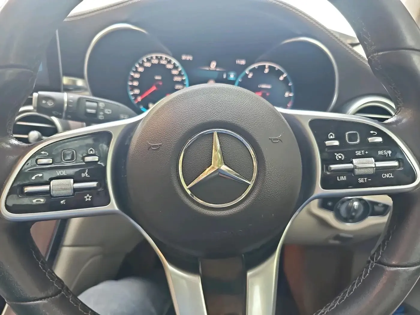2021 Mercedes Benz GLC CLASS 220d 4MATIC , Diesel, Automatic, 66,464 km, interior
