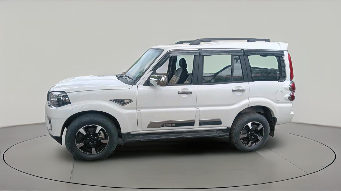 2026 Mahindra SCORPIO CLASSIC S11 7STR, Diesel, Manual, 1,385 km, exterior