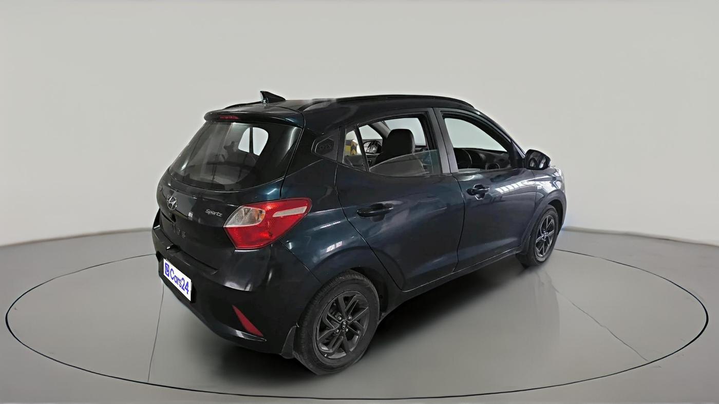 2020 Hyundai GRAND I10 NIOS SPORTZ AMT 1.2 KAPPA VTVT, CNG, Automatic, 1,38,389 km, exterior