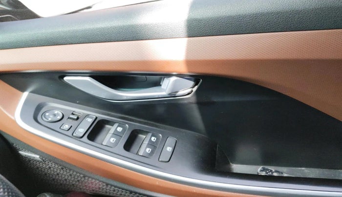 2024 Hyundai ALCAZAR 1.5 SIGNATURE (O) AT 7STR, Diesel, Automatic, 37,682 km, interior