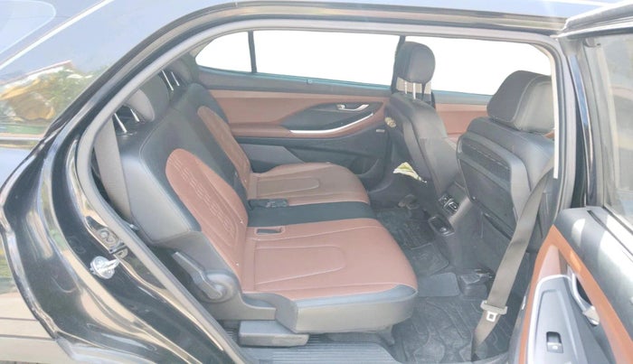 2024 Hyundai ALCAZAR 1.5 SIGNATURE (O) AT 7STR, Diesel, Automatic, 37,682 km, interior