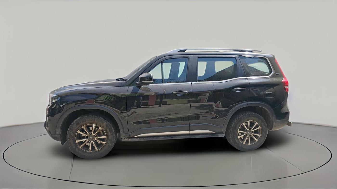 2025 Mahindra SCORPIO-N Z8 Select Petrol MT, Petrol, Manual, 27,810 km, exterior