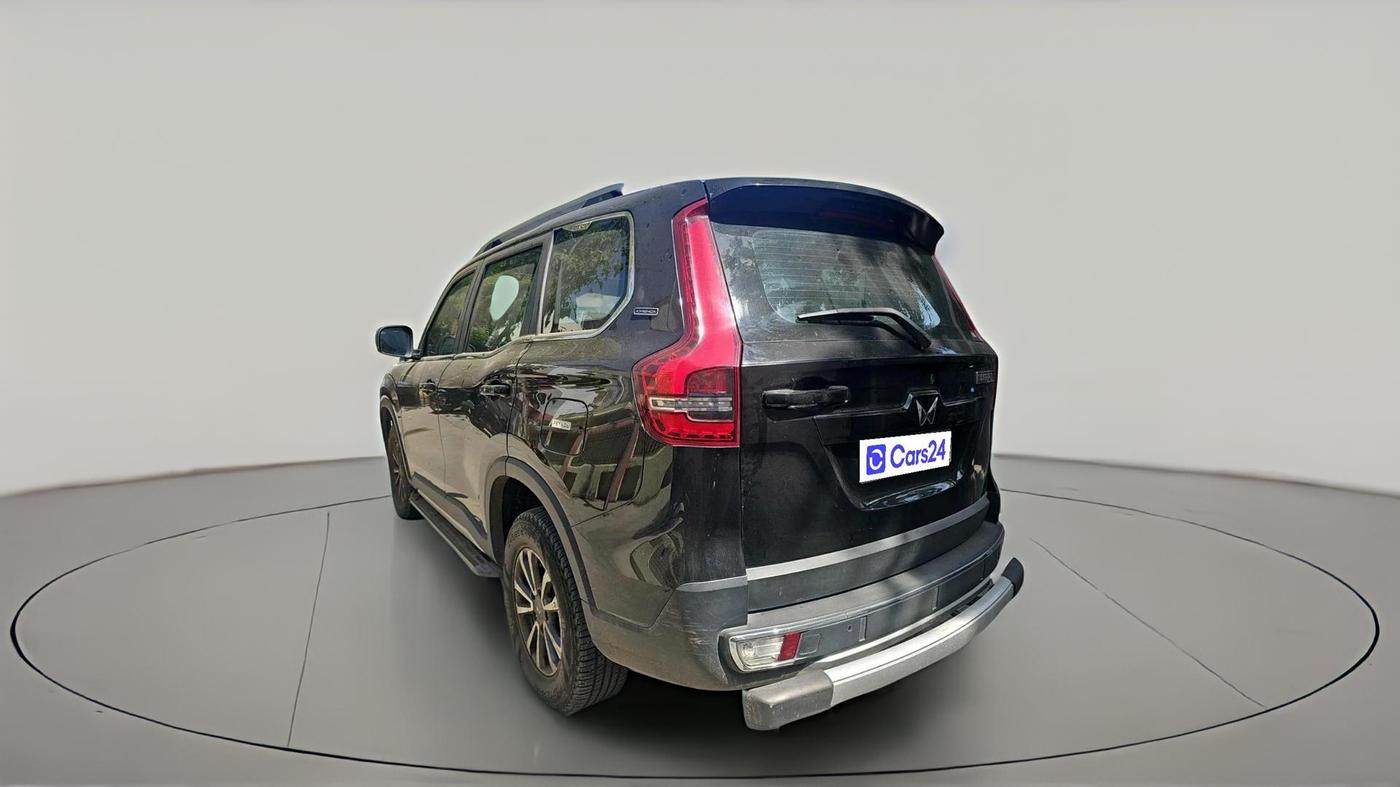 2025 Mahindra SCORPIO-N Z8 Select Petrol MT, Petrol, Manual, 27,810 km, exterior