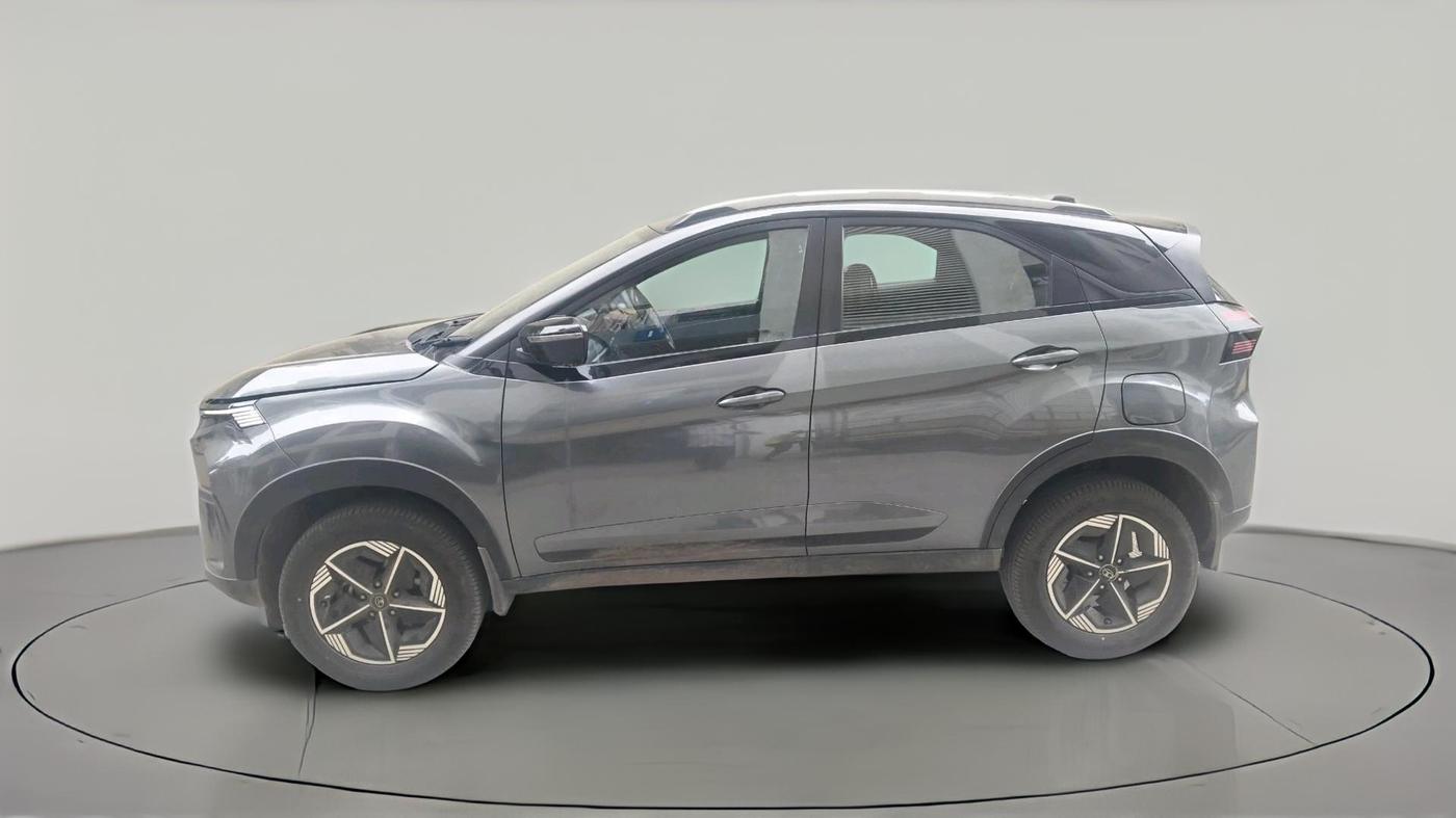 2023 Tata NEXON FEARLESS 1.2 REVOTRON 6 MT DT, Petrol, Manual, 69,339 km, exterior