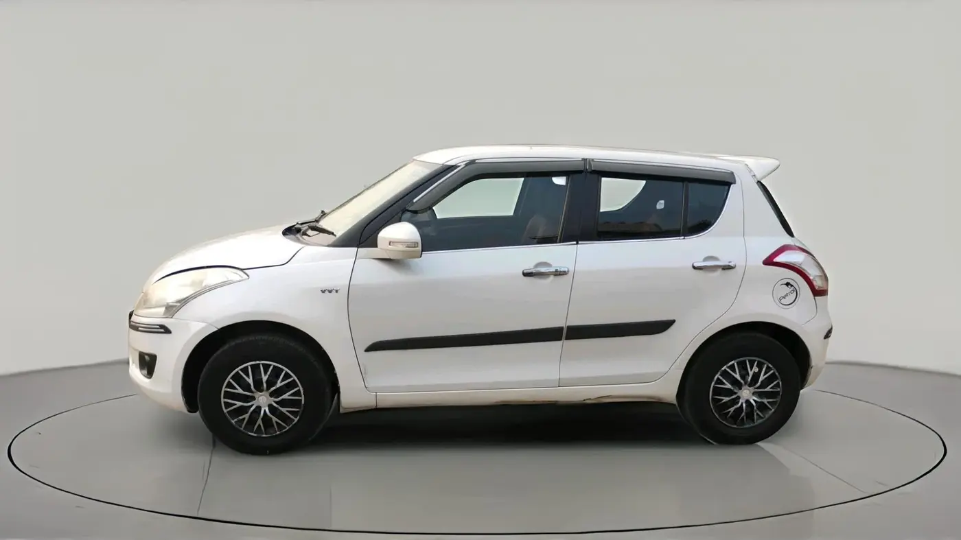 2014 Maruti Swift VXI, Petrol, Manual, 1,08,281 km, exterior