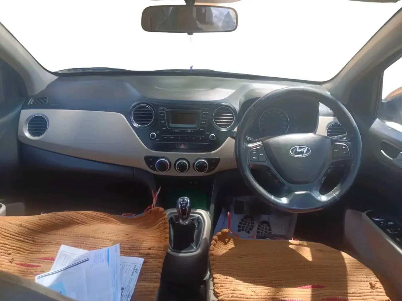 2014 Hyundai Grand i10 ASTA 1.1 CRDI (O), Diesel, Manual, 2,21,092 km, interior