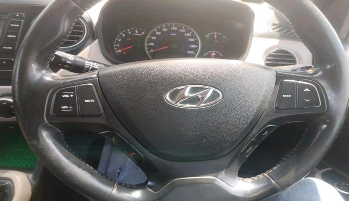 2014 Hyundai Grand i10 ASTA 1.1 CRDI (O), Diesel, Manual, 2,21,092 km, interior