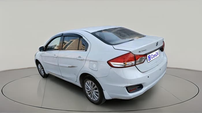 2017 Maruti Ciaz SIGMA DIESEL 1.3, Diesel, Manual, 2,25,975 km, exterior