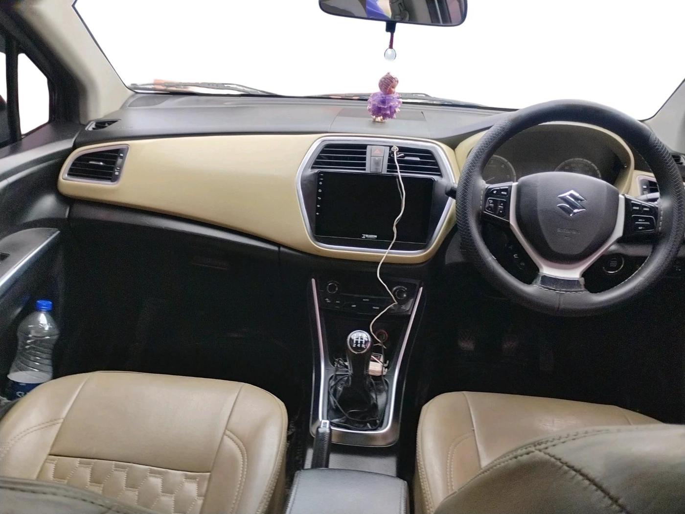 2017 Maruti S Cross ZETA 1.3, Diesel, Manual, 1,24,003 km, interior