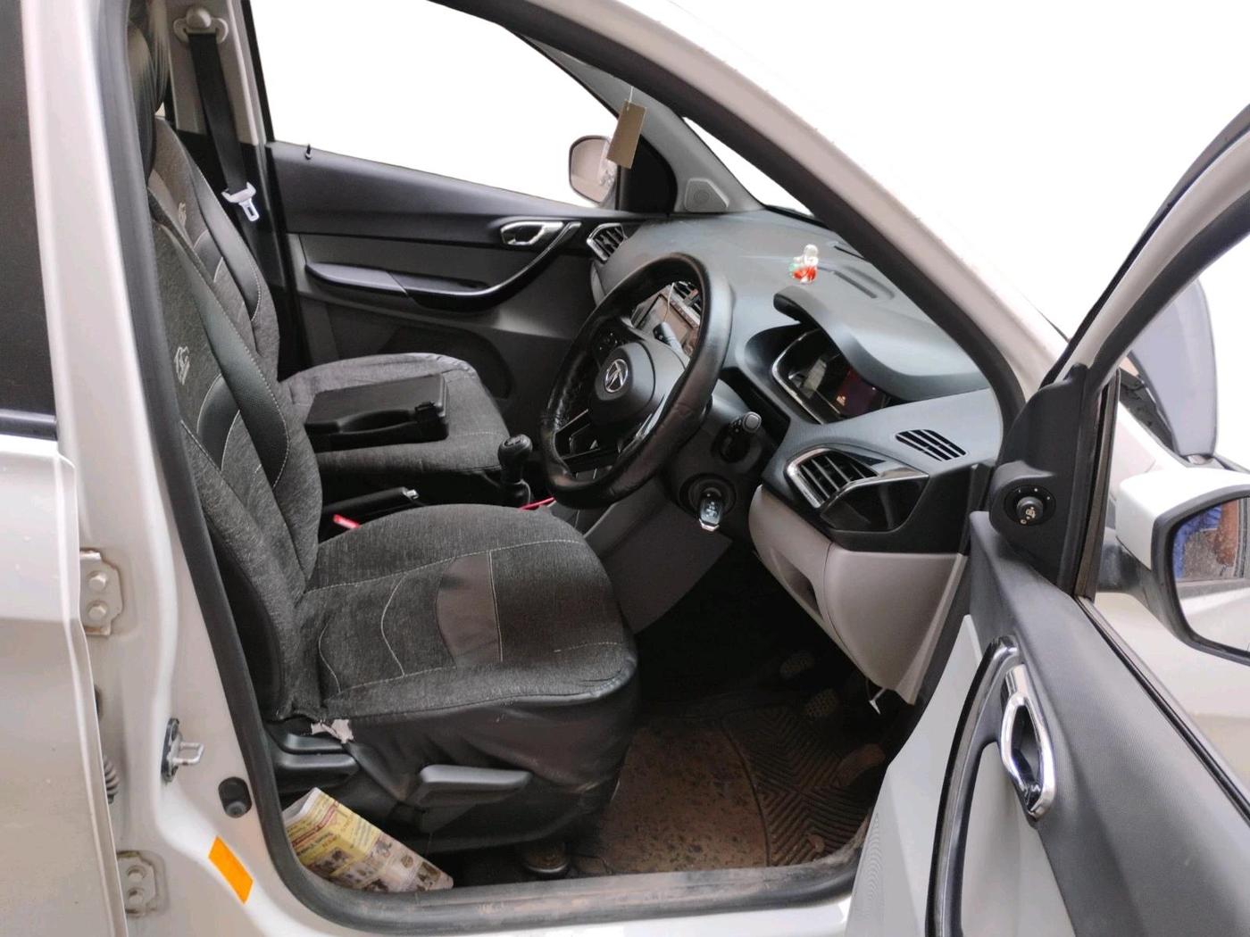 2020 Tata Tiago XZ PETROL, Petrol, Manual, 86,322 km, interior