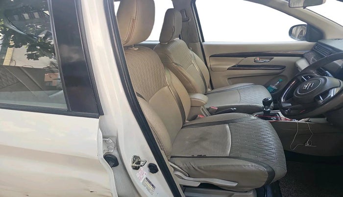 2019 Maruti Ertiga ZDI+ 1.5, Diesel, Manual, 3,04,175 km, interior