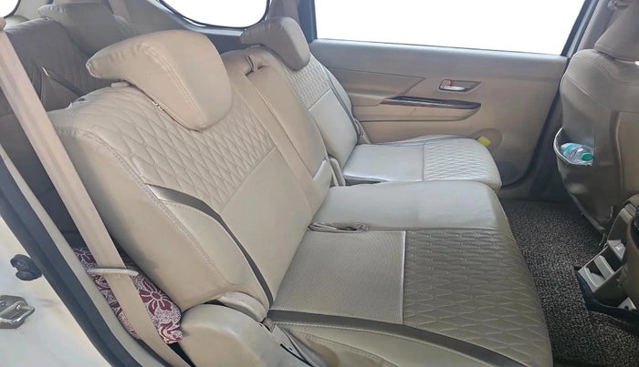 2019 Maruti Ertiga ZDI+ 1.5, Diesel, Manual, 3,04,175 km, interior