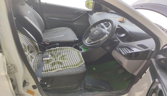 2016 Tata Tiago XT PETROL, Petrol, Manual, 1,04,274 km, interior