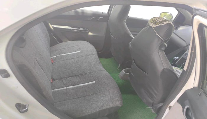 2016 Tata Tiago XT PETROL, Petrol, Manual, 1,04,274 km, interior