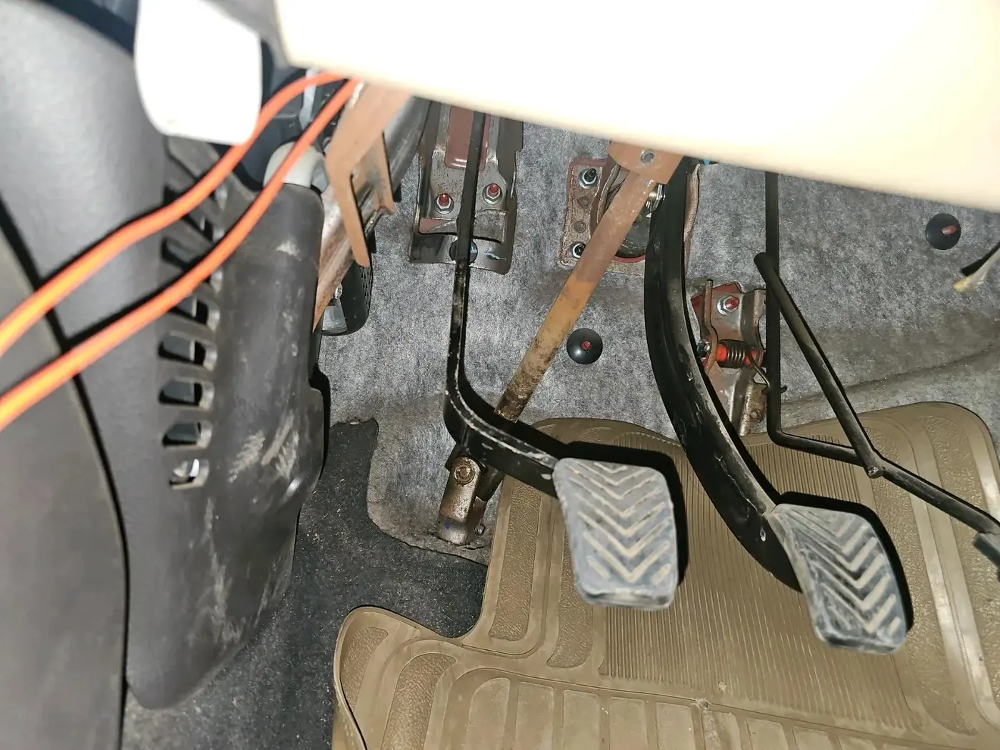 2013 Hyundai Eon ERA +, Petrol, Manual, 39,395 km, interior