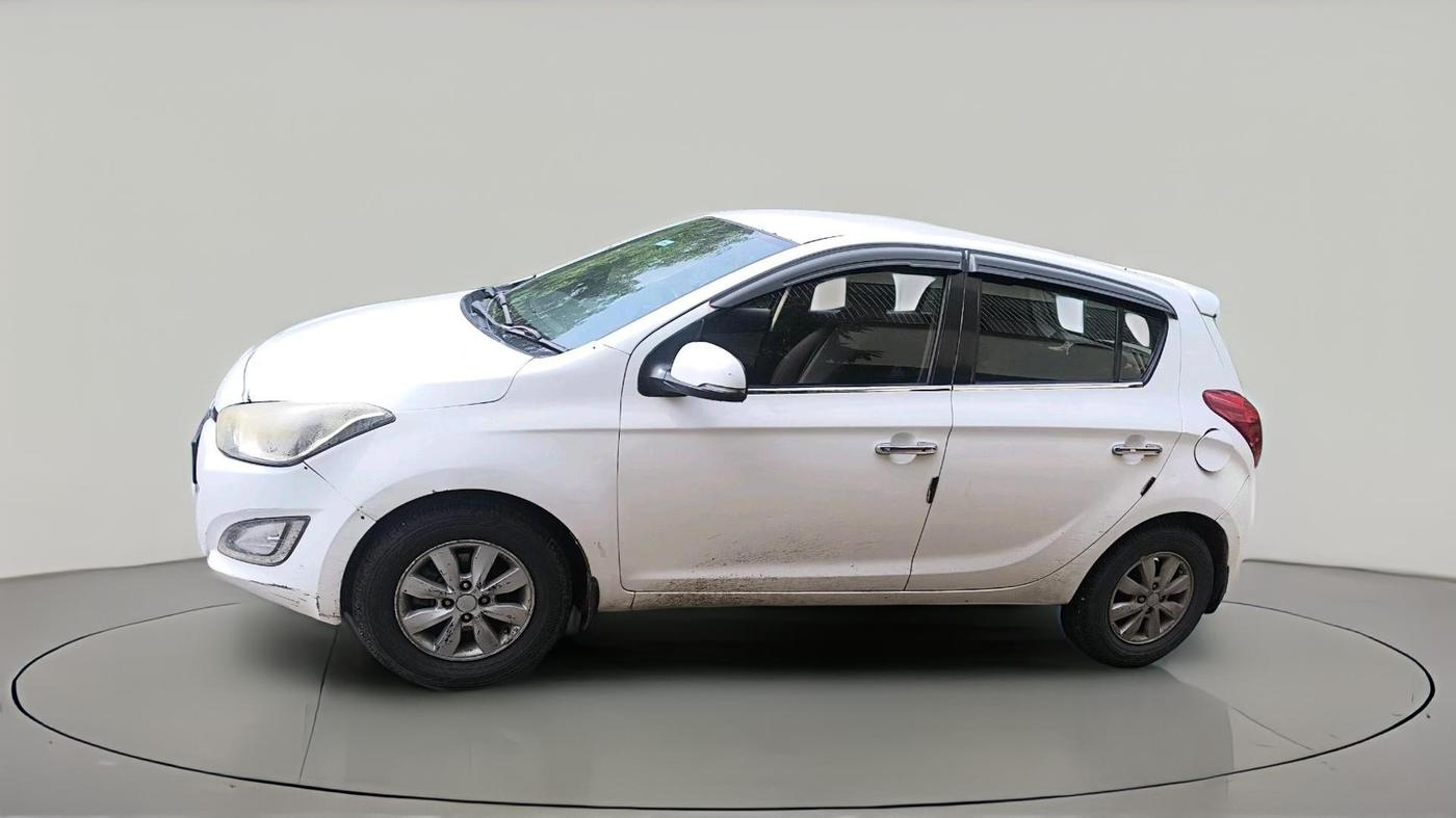 2014 Hyundai i20 ASTA 1.4 CRDI, Diesel, Manual, 1,28,033 km, exterior