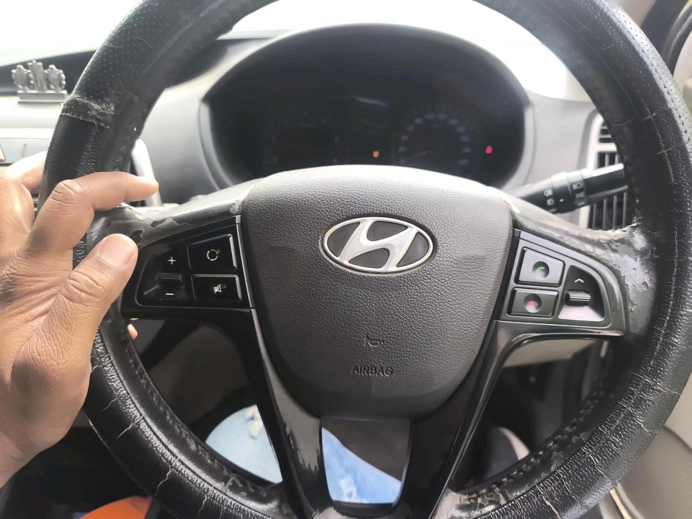 2014 Hyundai i20 ASTA 1.4 CRDI, Diesel, Manual, 1,28,033 km, interior