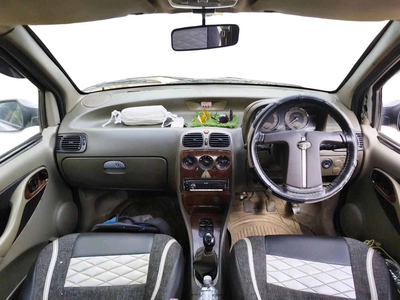 2012 Tata Indigo ECS VX CR4, Diesel, Manual, 2,05,859 km, interior