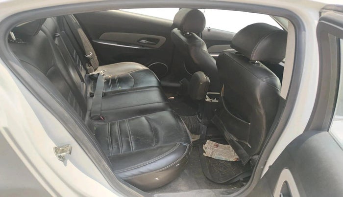 2013 Chevrolet Cruze LTZ, Diesel, Manual, 43,694 km, interior