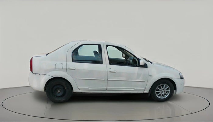 2013 Mahindra Verito 1.5 D6, Diesel, Manual, 2,19,283 km, exterior