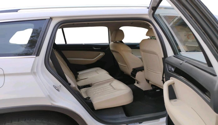 2019 Skoda Kodiaq L&K 2.0 TDI 4X4 AT, Diesel, Automatic, 1,39,494 km, interior