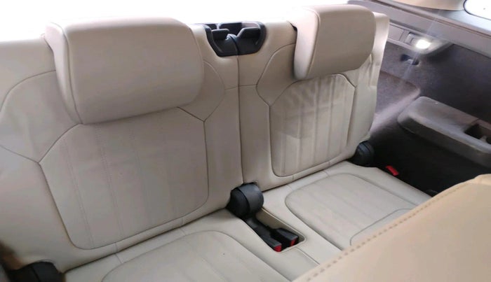 2019 Skoda Kodiaq L&K 2.0 TDI 4X4 AT, Diesel, Automatic, 1,39,494 km, interior