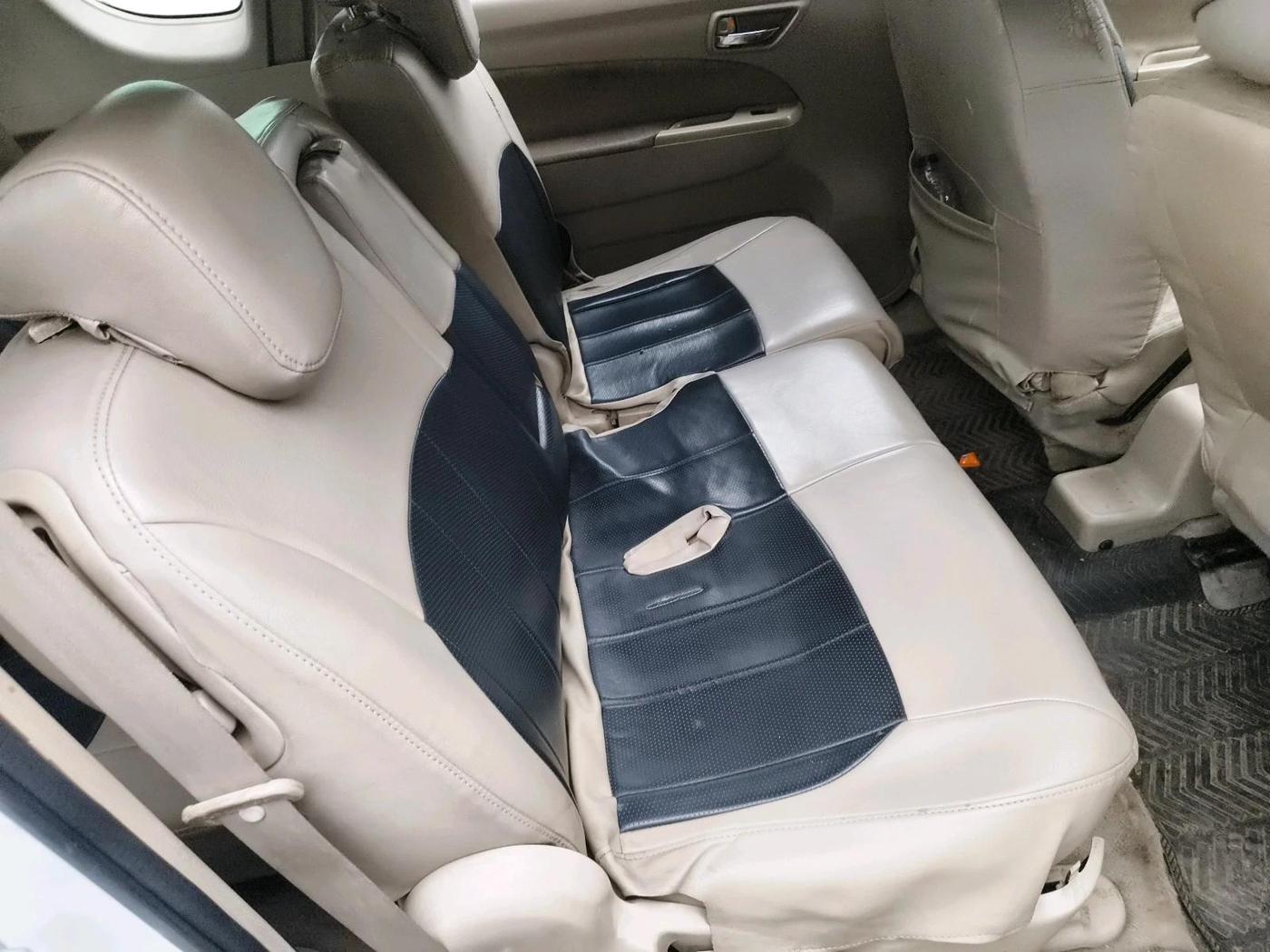 2013 Maruti Ertiga VDI, Diesel, Manual, 1,71,150 km, interior