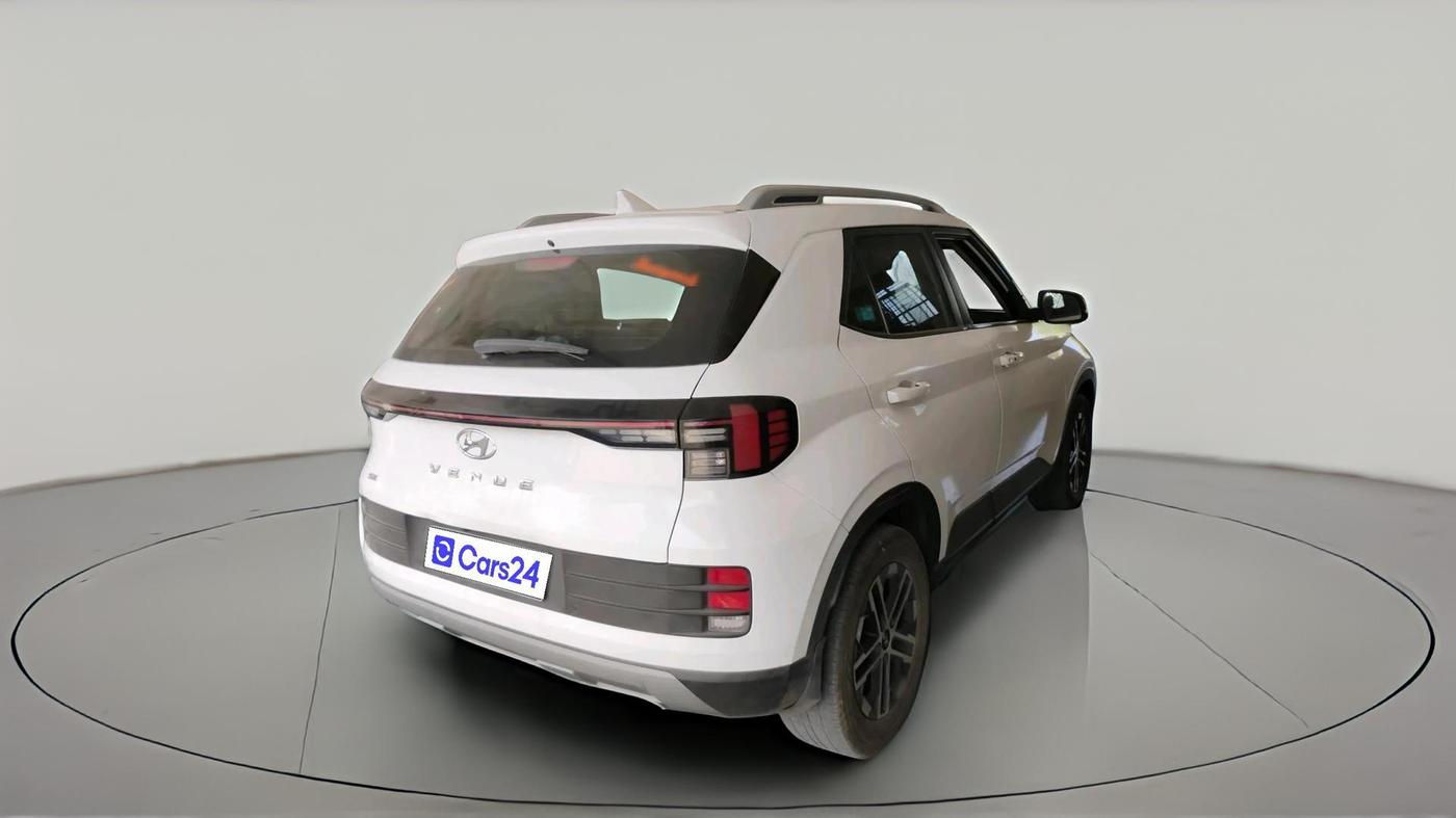 2023 Hyundai VENUE SX 1.5 CRDI, Diesel, Manual, 98,198 km, exterior