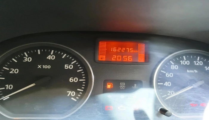 2014 Nissan Terrano XL (D), Diesel, Manual, 1,62,275 km, interior