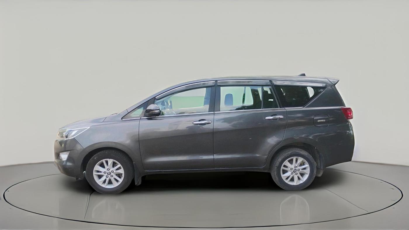 2019 Toyota Innova Crysta 2.4 VX 8 STR, Diesel, Manual, 82,817 km, exterior