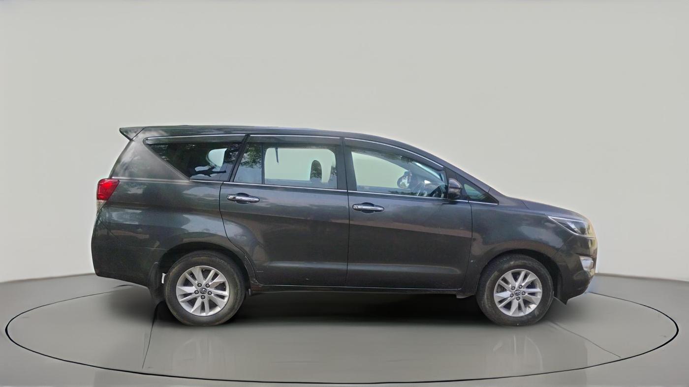 2019 Toyota Innova Crysta 2.4 VX 8 STR, Diesel, Manual, 82,817 km, exterior