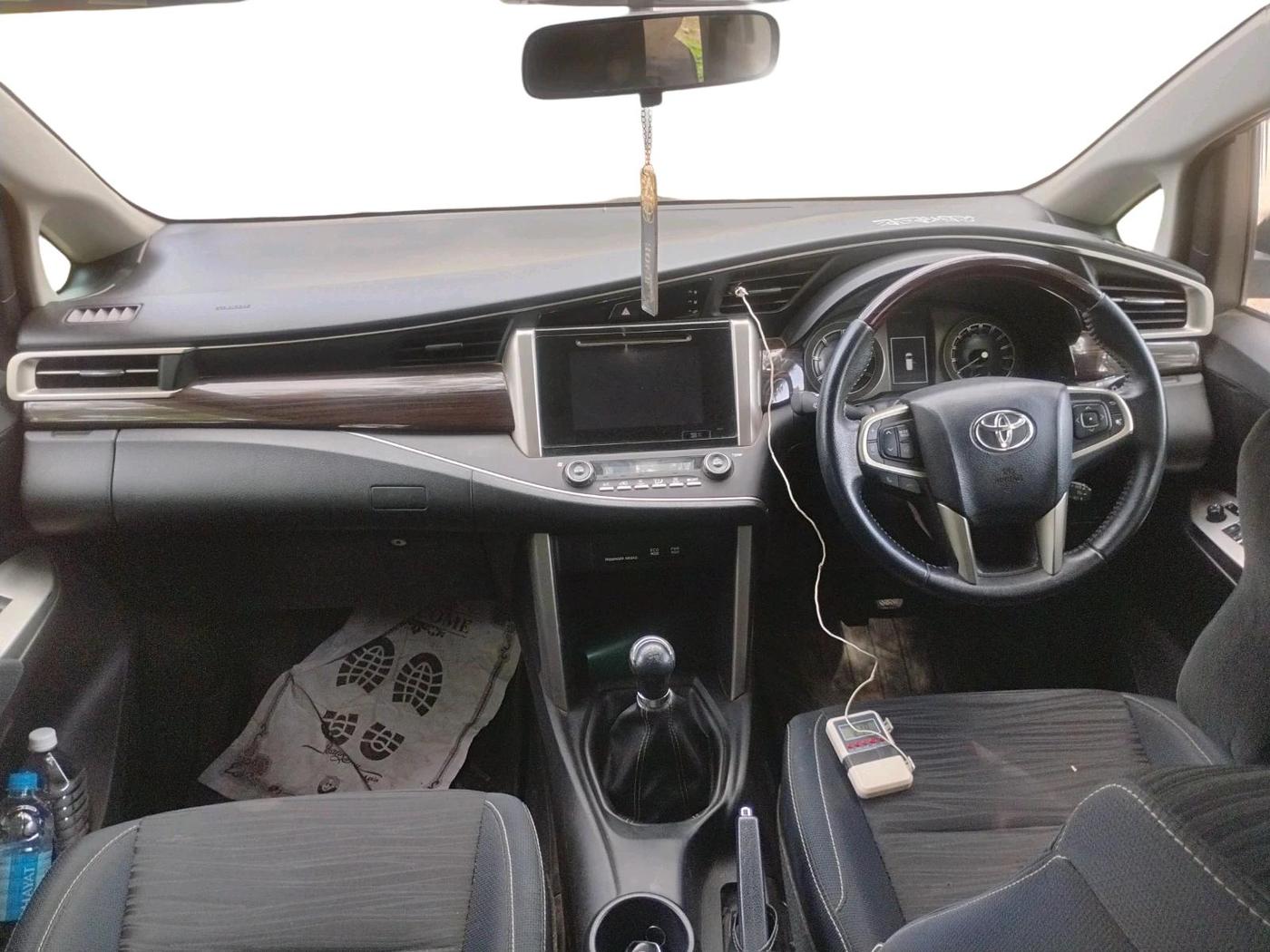 2019 Toyota Innova Crysta 2.4 VX 8 STR, Diesel, Manual, 82,817 km, interior