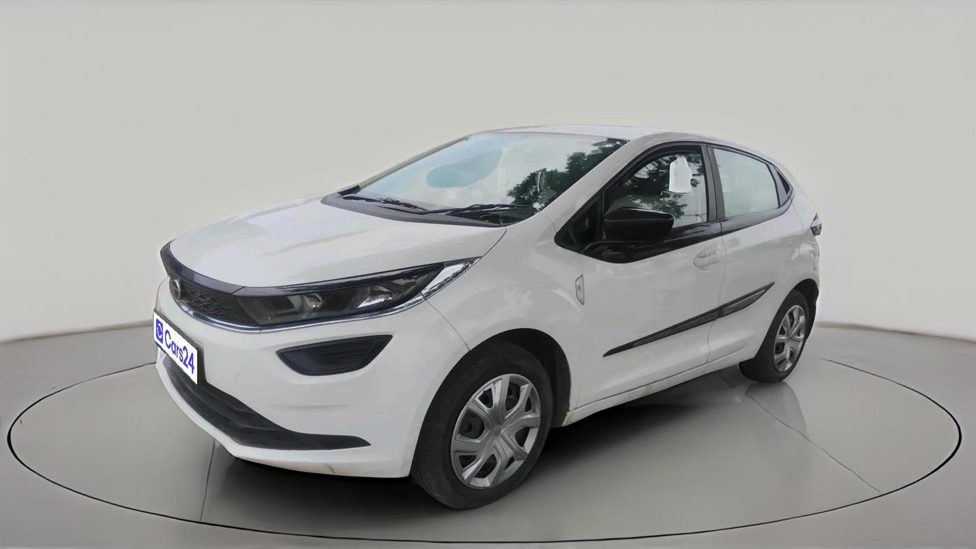 2025 Tata ALTROZ XM PLUS CNG, CNG, Manual, 39,283 km, exterior