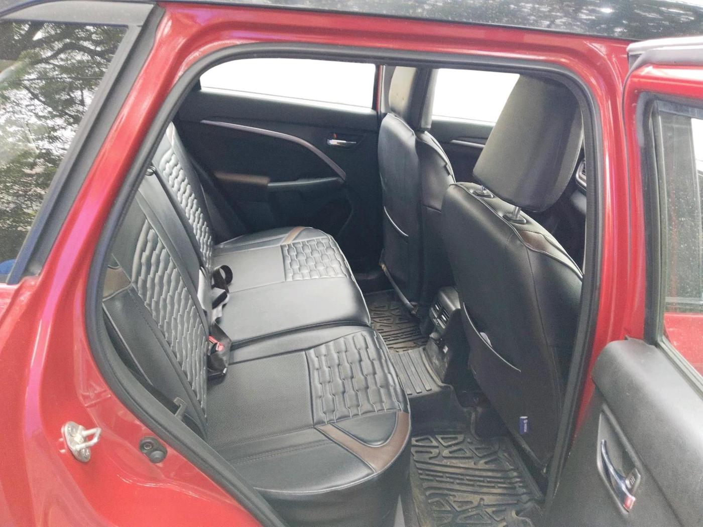2022 Maruti BREZZA ZXI SMART HYBRID DUAL TONE, Petrol, Manual, 36,401 km, interior