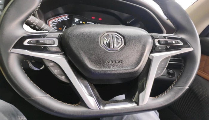 2020 MG GLOSTER SAVVY 6 STR 2.0 TWIN TURBO 4WD, Diesel, Automatic, 62,050 km, interior