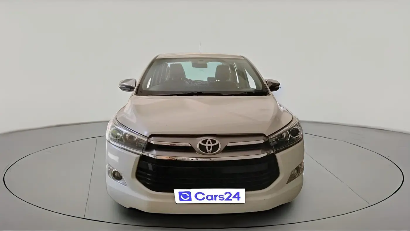 2017 Toyota Innova Crysta 2.8 ZX AT 7 STR, Diesel, Automatic, 2,21,196 km, exterior