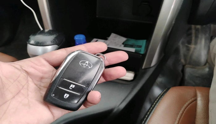 2017 Toyota Innova Crysta 2.8 ZX AT 7 STR, Diesel, Automatic, 2,21,196 km, interior