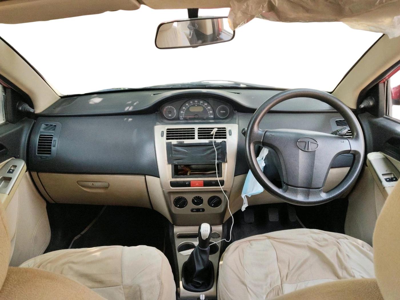 2011 Tata Indica Vista AQUA SAFIRE, Petrol, Manual, 1,25,797 km, interior